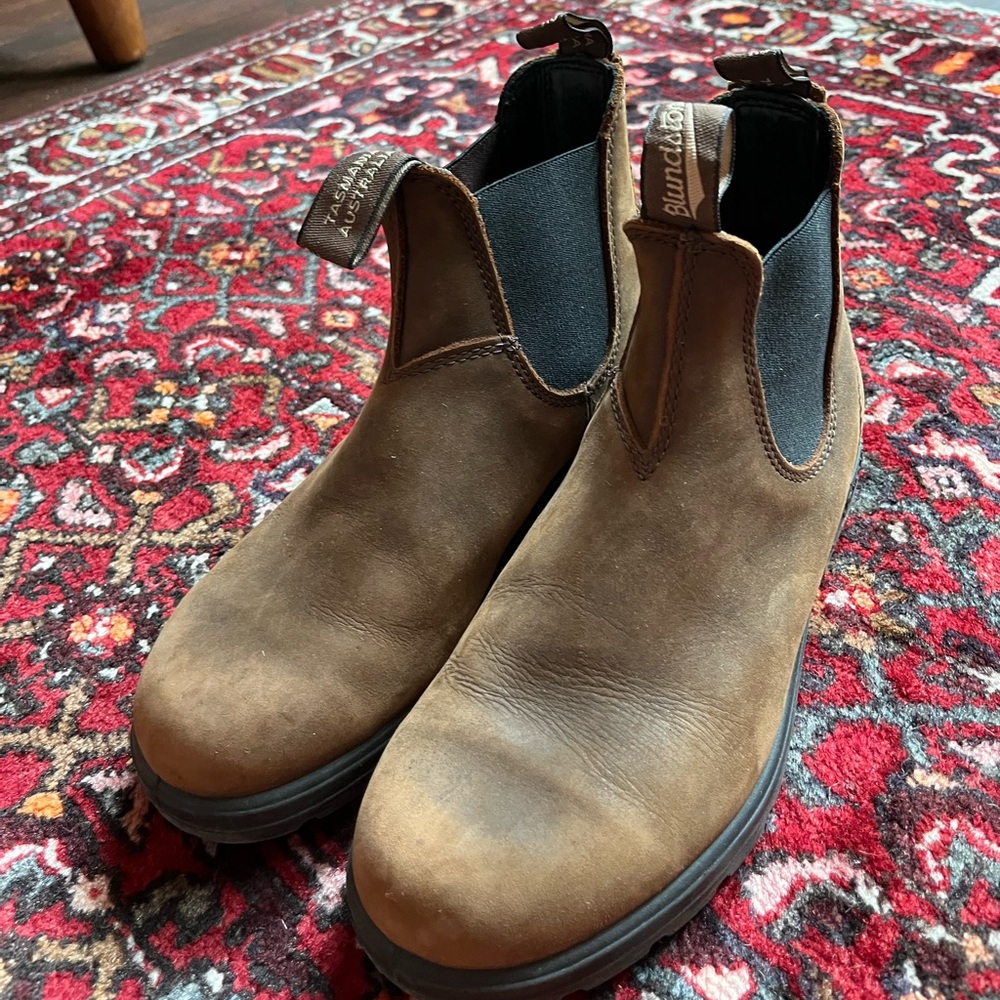 Women’s Blundstone Boots - 9